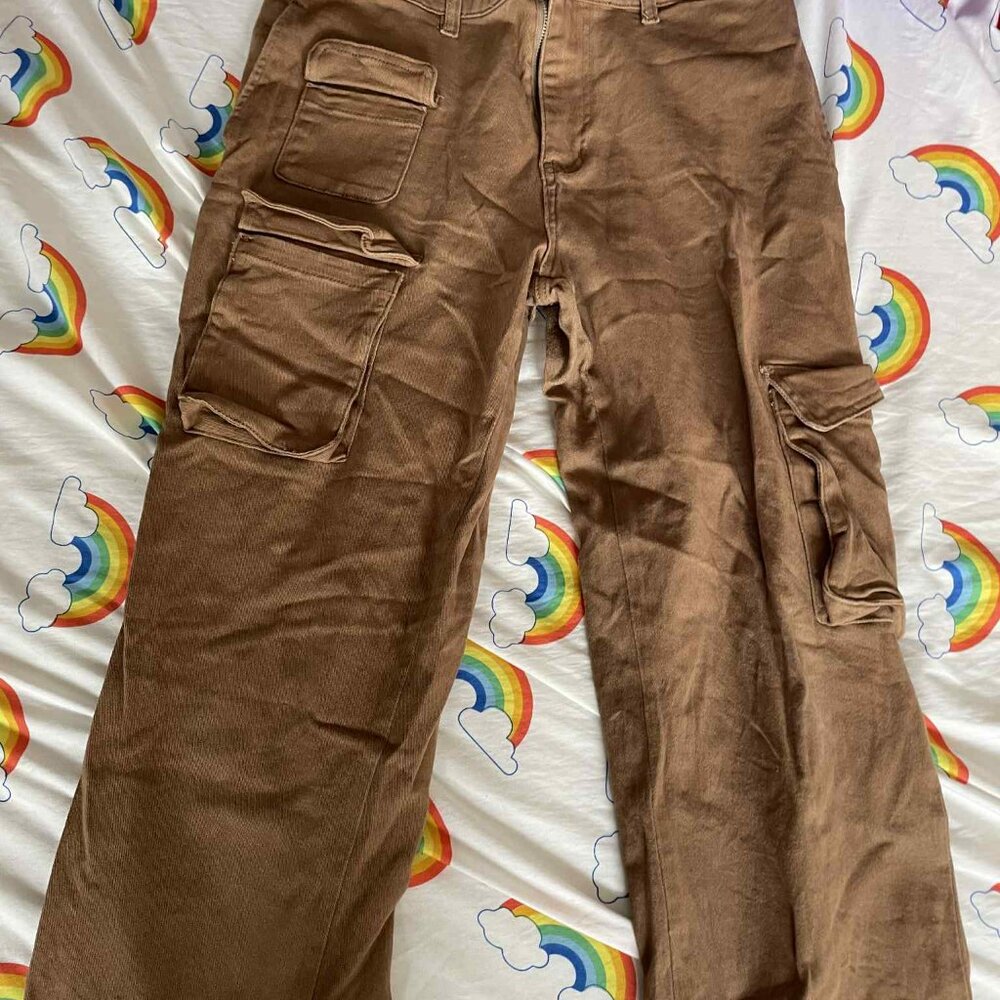 Brown Cargo-Style Pants - Picture 4 of 4